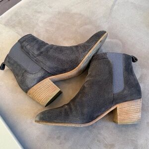 VINCE Hallie Suede Round Toe Stacked Heel Bootie
